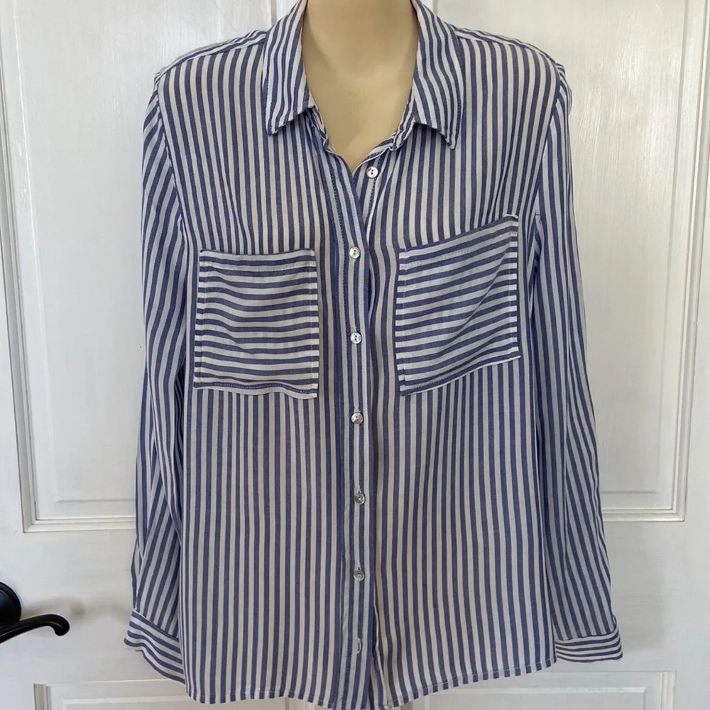 Love Tree Blue & White Stripe Button Down Blouse Size S NWOT - Picture 1 of 13